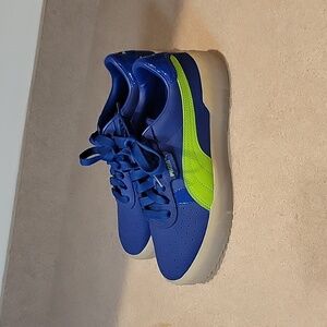 Puma - Blue & Green Sneakers Women's size 8. NEVER WORN.